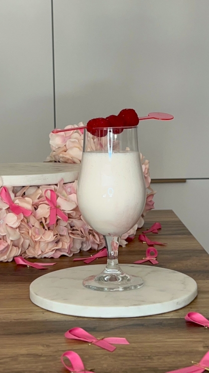 PINK LADY (milkshake)